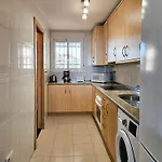 Two Bedroom To Rent In Carvajal פואנגירולה